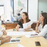 Mesa Técnica de aten con lxs representantxs del Gobierno Provincial.
